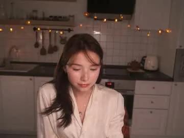 Join naked performer Anntics_ anntics_ from Chaturbate