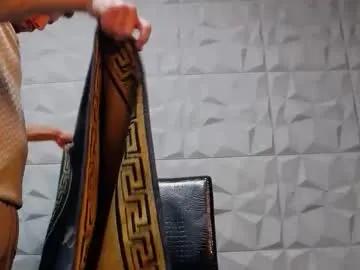 Freechat antoniovalentinidiamond on Chaturbate