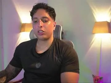 Freechat appolo_allen on Chaturbate