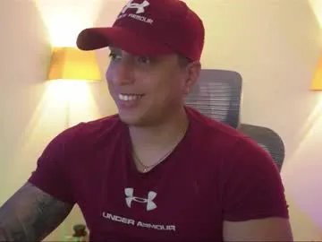 Freechat appolo_allen on Chaturbate