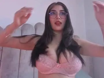Freechat ariadnaz on Chaturbate