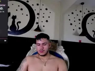 ariies13 from Chaturbate