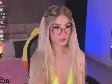 Group arinextdoor on Chaturbate