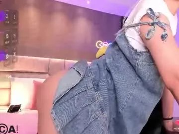 Group arinextdoor on Chaturbate