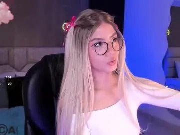 Group arinextdoor on Chaturbate