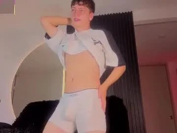 aron_steel04 on Chaturbate