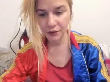 artsyandcraftsy_ from Chaturbate