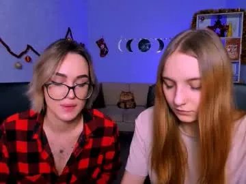 assole_meow from Chaturbate