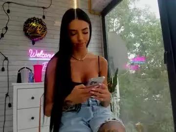 Freechat britney_charm on Chaturbate