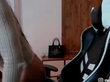 Freechat camilagomezz on Chaturbate