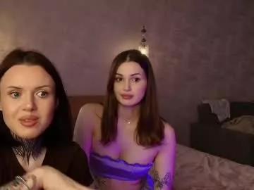 caressyourself on Chaturbate 