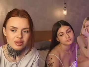 caressyourself on Chaturbate 
