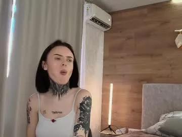 caressyourself on Chaturbate 