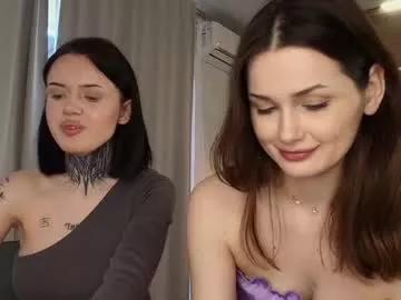 caressyourself on Chaturbate 