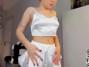 Away chloe_lov_ on Chaturbate