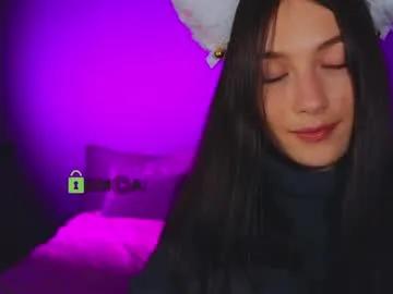 crazzy_cherry from Chaturbate