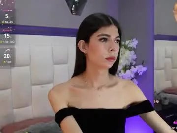 Freechat cutearii on Chaturbate