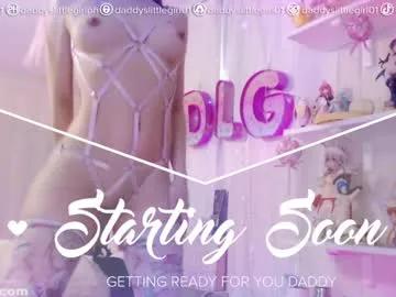 Freechat daddyslittlegirl01 on Chaturbate