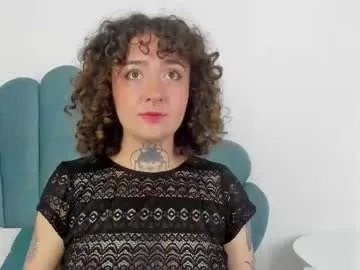 Freechat daphneblunt on Chaturbate