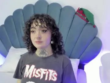 Freechat daphneblunt on Chaturbate