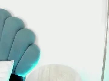 Freechat daphneblunt on Chaturbate