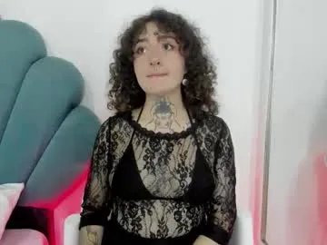 Freechat daphneblunt on Chaturbate