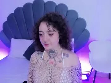 Freechat daphneblunt on Chaturbate