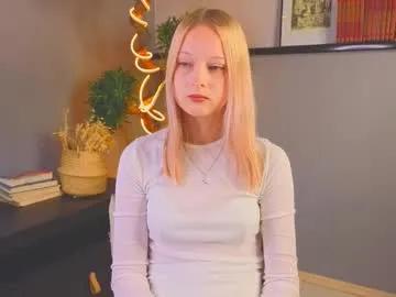 Admire 19 years old darceyheyd from Chaturbate darceyheyd from Chaturbate