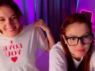 dawnreeves — GOAL: tickle Charlotte's feet [55 tokens remaining] Welcome to my room!  #lesbian #redhead #feet #18 #new