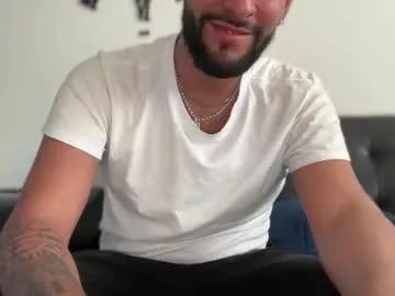 Freechat dcollins_ on Chaturbate