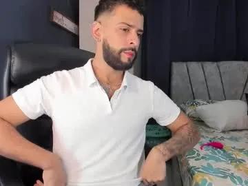 Freechat dcollins_ on Chaturbate