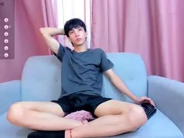 Freechat dear_jeycot on Chaturbate