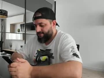 Freechat dravenpeak on Chaturbate