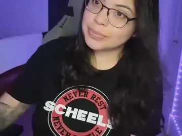 Freechat drizzypeach602 on Chaturbate