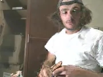 dylp400 on Chaturbate