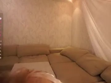 Freechat elizabethennals on Chaturbate