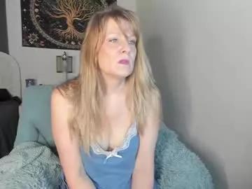 Freechat emberpheonixxx on Chaturbate