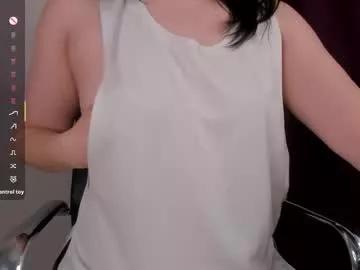 Freechat fatinsey on Chaturbate