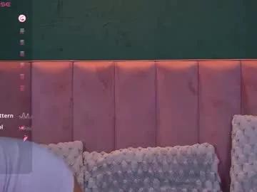 Freechat florentina2004 on Chaturbate