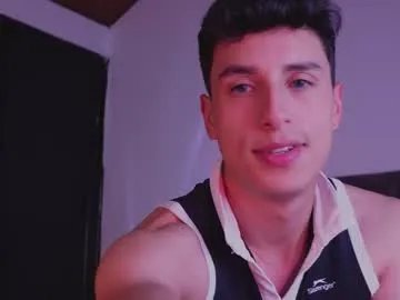 guy_twinks on Chaturbate