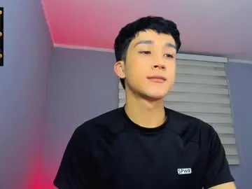 guy_veryhot1 on Chaturbate