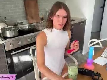 Freechat hadley19 on Chaturbate