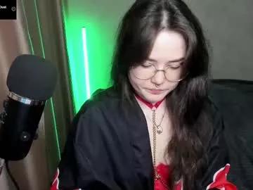 Freechat hell_hotline on Chaturbate