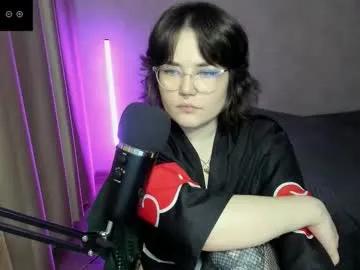 Freechat hell_hotline on Chaturbate