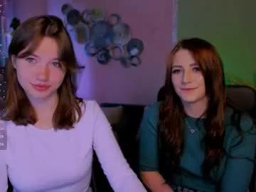 Freechat helli_belli on Chaturbate