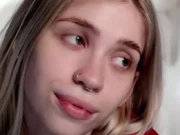 Freechat ho1yh01e on Chaturbate