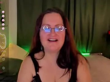 Freechat hottyannaa on Chaturbate