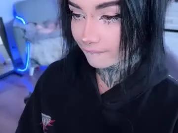 Freechat i_died_again on Chaturbate