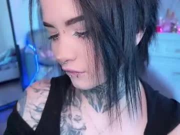 Freechat i_died_again on Chaturbate