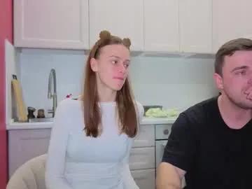 Private ihavepaws33 on Chaturbate